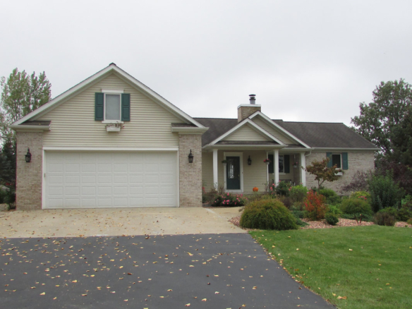 MLS 260650 – 3073 Willoughby Rd, Mason