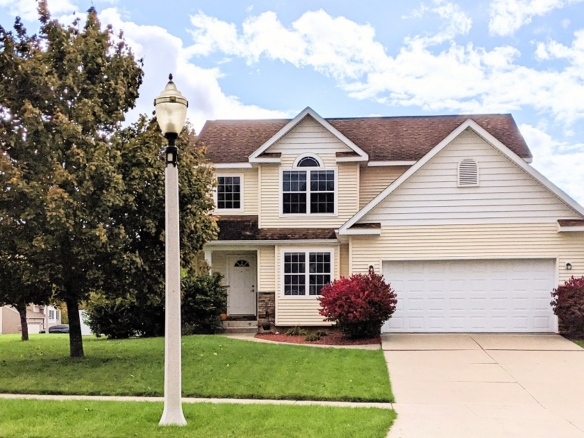 MLS 261332 — 7629 Madrid Dr., Lansing