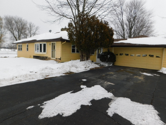 MLS 262744  670 Hagadorn Rd., Mason