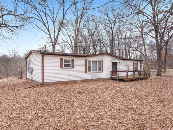 MLS 263402 — 5385 Ann Dr., Bath