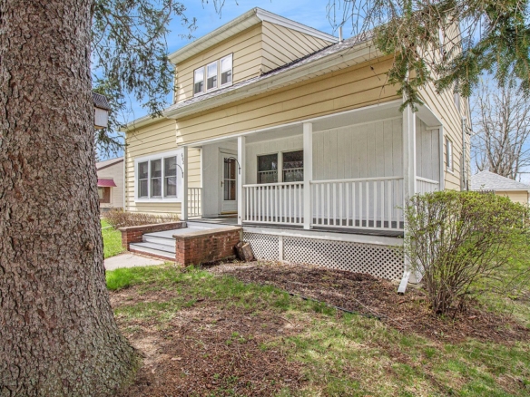 MLS 264558 — 602 S. Lansing St., Mason — $199,700