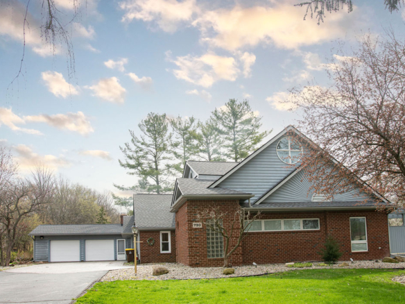 MLS 264735 — 730 N. Eifert Rd., Mason — $410,000