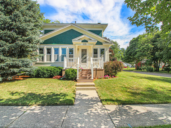 MLS 266727 — 335 E. Elm St., Mason — $189,900