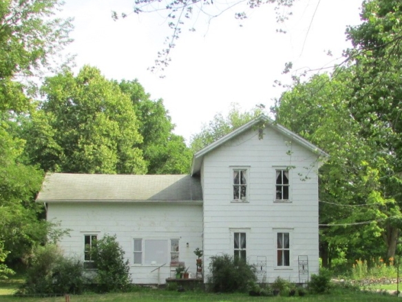 MLS 267053 – 3384 W. Howell Rd., Mason — Price Reduced Now $225,000