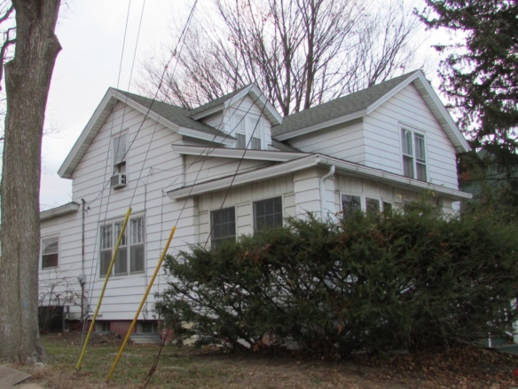 MLS 270063 — 610 S. Jefferson St., Mason — Price Reduced Now $162,900