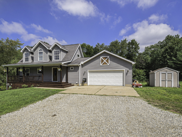 MLS 275392 — 11635 Bunker Highway, Eaton Rapids — Priced Reduced Now $275,000