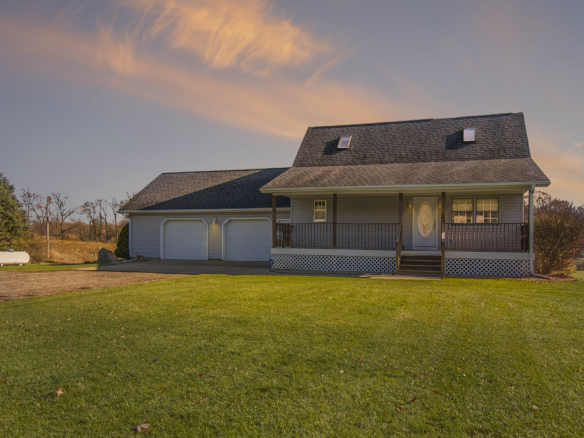 MLS 277230 — 3037 Hawley Rd., Leslie — $290,000