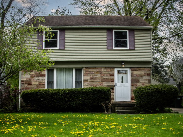 MLS 282863 — 1705 Cooper Ave, Lansing — Price Reduced Now $172,900