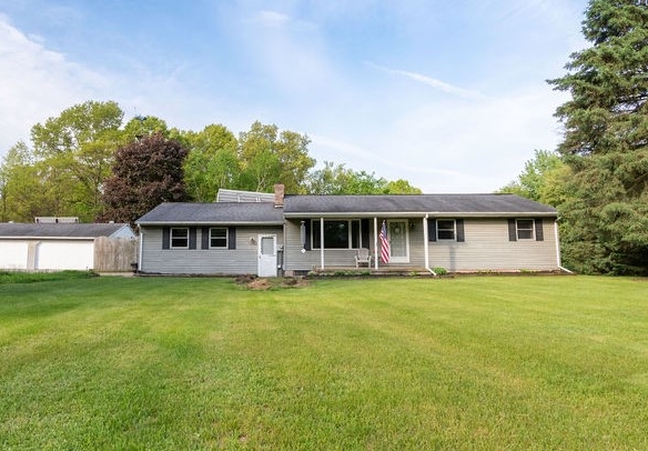 MLS 283945 — 382 E. Dexter Trail, Mason — Price Reduced Now $258,500