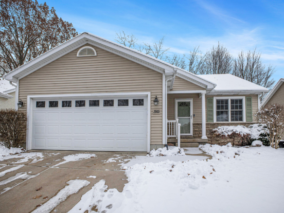 MLS 292978 — 2505 Arbor Forest Drive 11, Lansing — $305,000