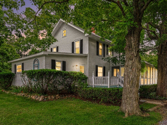 MLS 297465 — 4666 Bunker Rd., Mason — $445,000