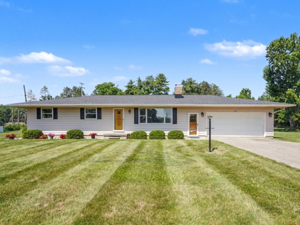 MLS 297353 — 855 N. Onondaga Rd., Holt — $297,000