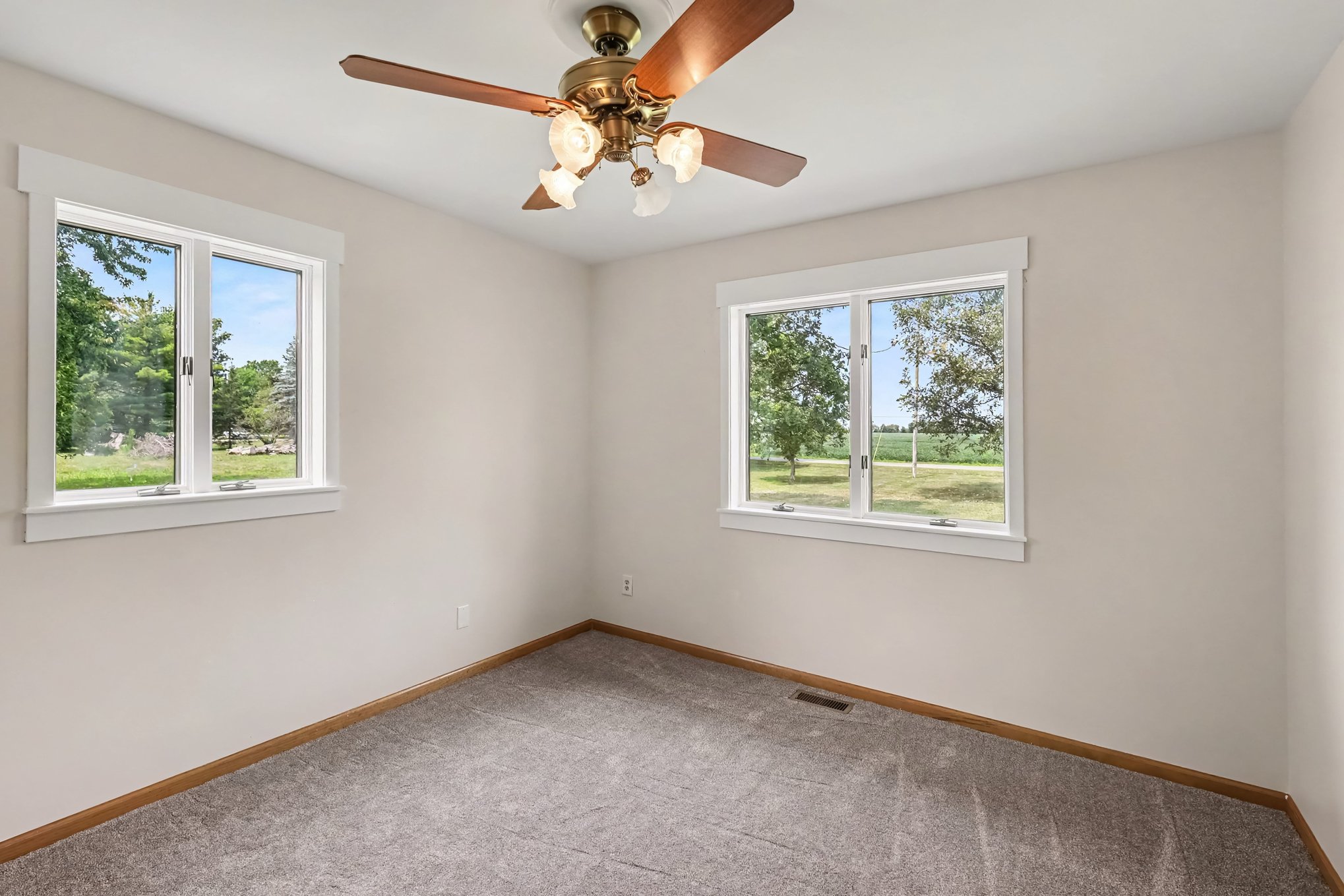 MLS 298276 — 2145 E. Willoughby Rd., Mason — $469,000