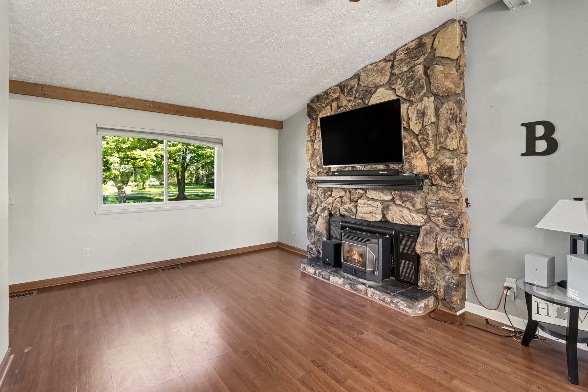 6045 W. Plains Rd, Eaton Rapids $325,000 MLS 299175