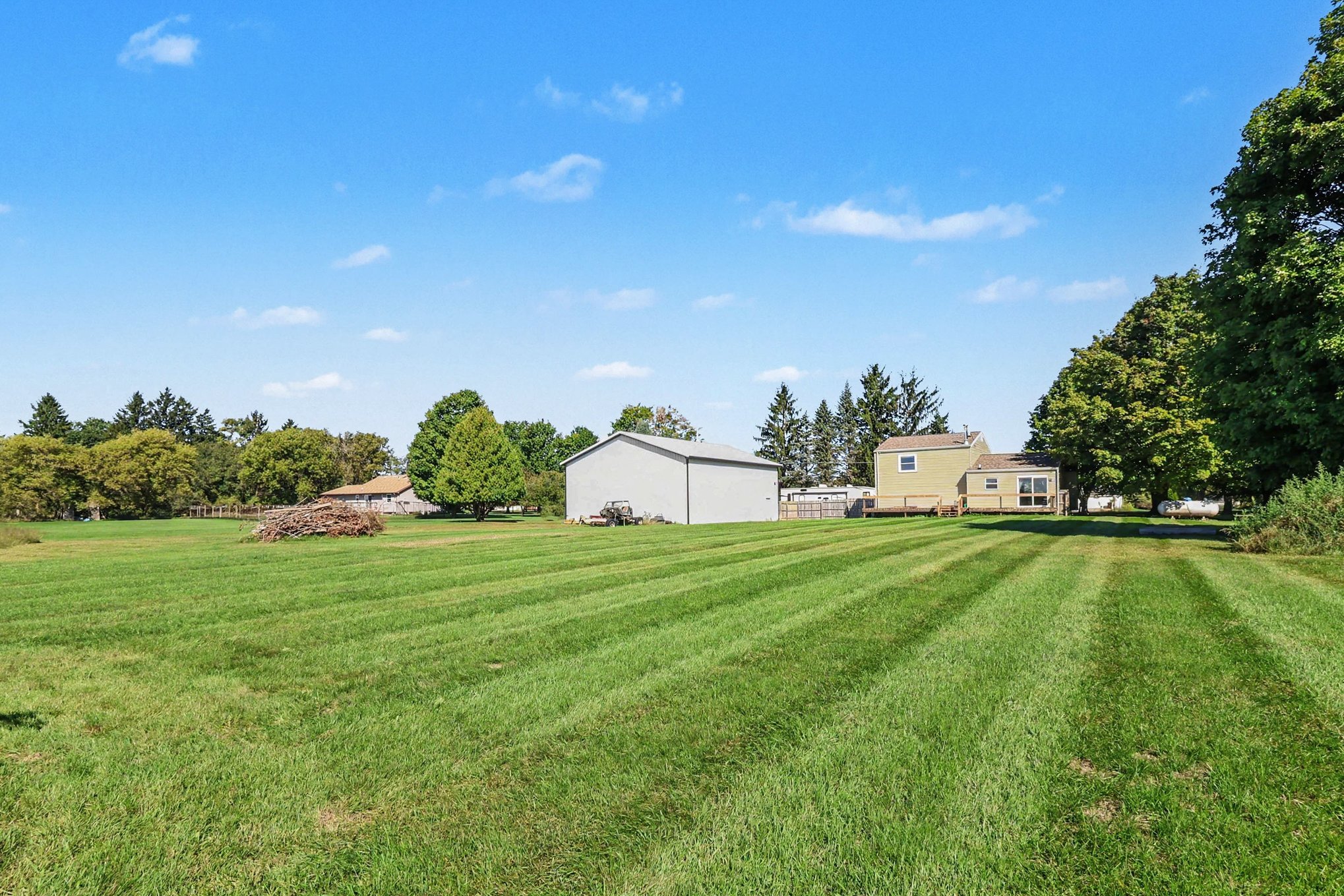 6045 W. Plains Rd, Eaton Rapids $325,000 MLS 299175