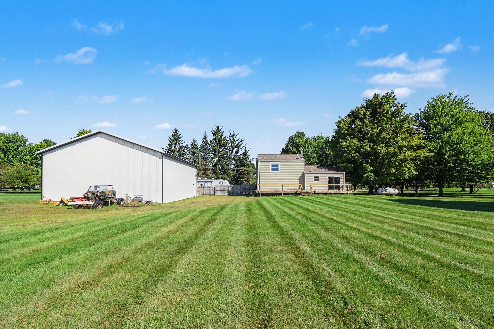 6045 W. Plains Rd, Eaton Rapids $325,000 MLS 299175