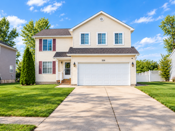 MLS 299772 — 334 Price St., Mason — $320,000