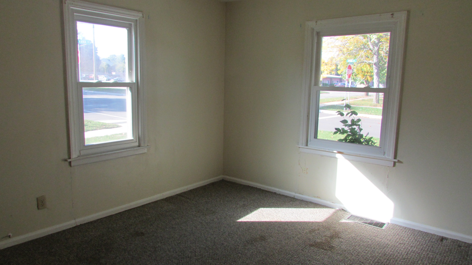 12 131 Race St, Leslie $80,000 MLS 299724