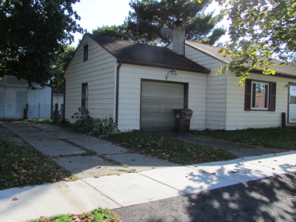 131 Race St, Leslie $80,000 MLS 299724    