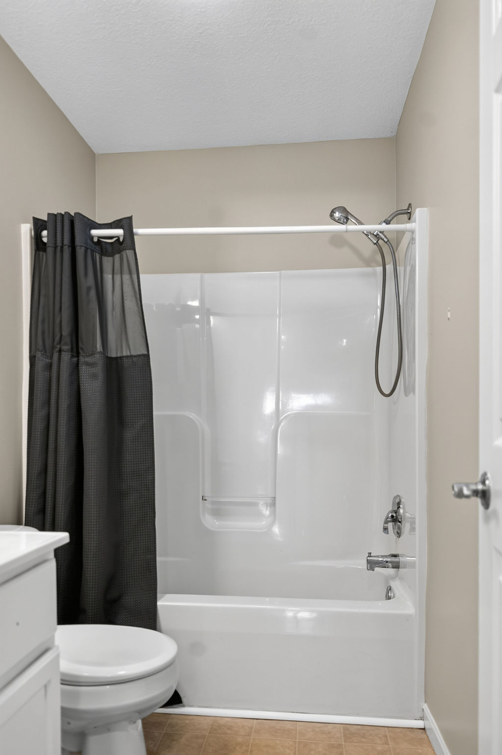 33 MLS 299824 — 2140 Moorwood Dr., Holt — $339,900