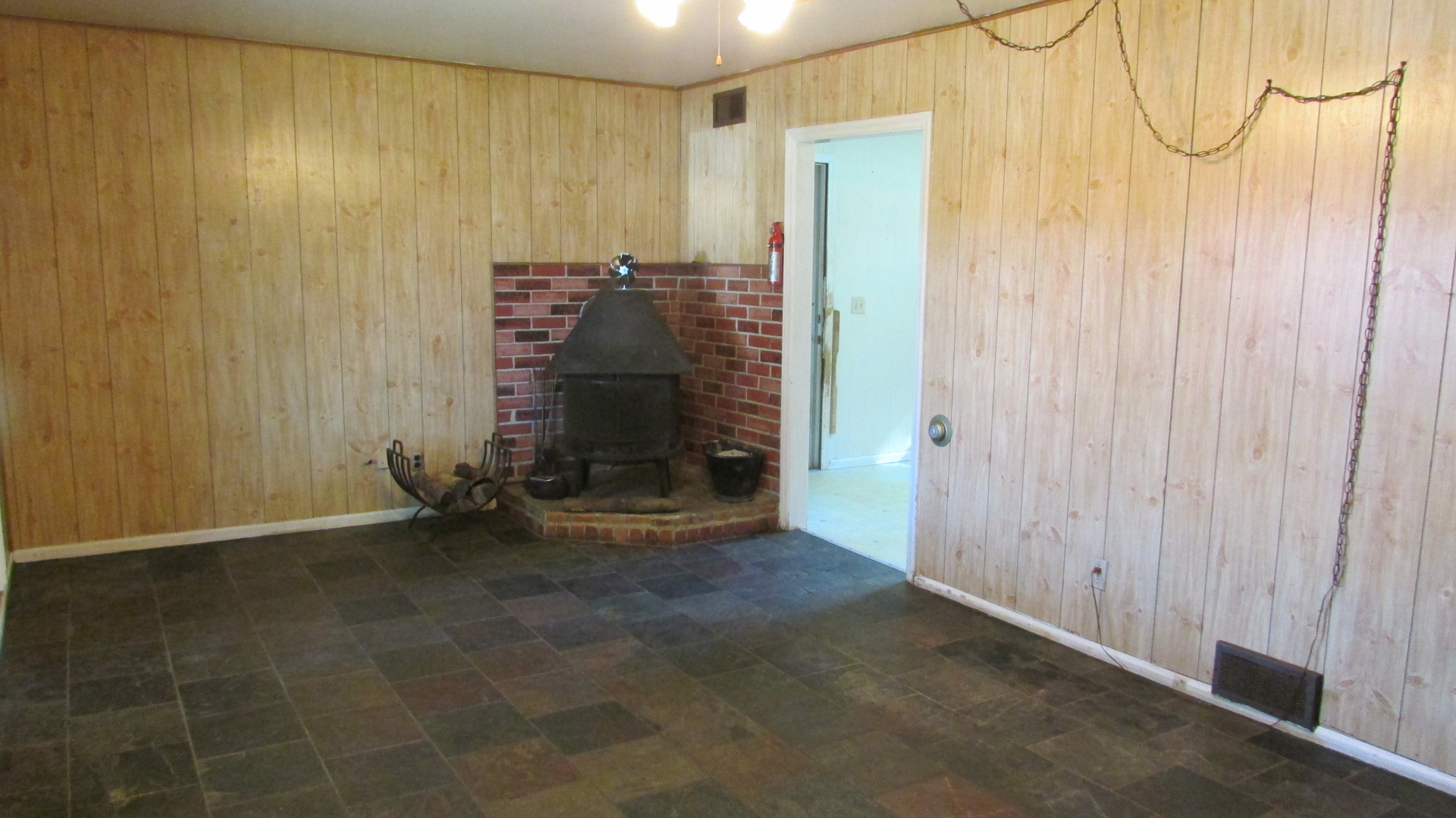 8 131 Race St, Leslie $80,000 MLS 299724